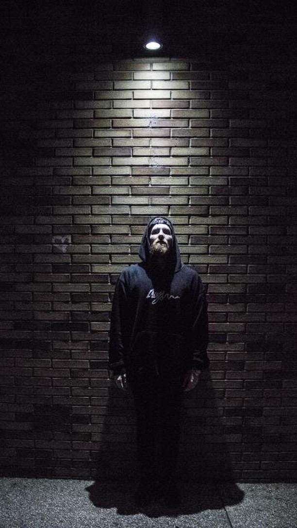 André